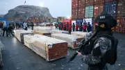 Chile apreende recorde de 100 toneladas de drogas em madeira