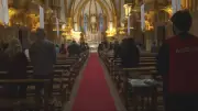 Corpus Christi: Missas e tapetes coloridos em cidades mineiras