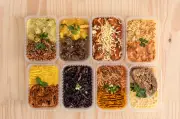 Cozinheiras e marmitas congeladas: nova tendência de delivery no Brasil