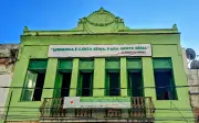 Criminosos invadem terreiro de umbanda na Praça da Bandeira e roubam fios