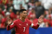 Cristiano Ronaldo chega a 10 gols em Copas e se aproxima de Messi