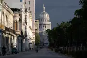 Cuba amplia empresas privadas para enfrentar crise econômica
