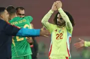 Cucurella assina com Real Madrid por R$320 mi, diz jornalista