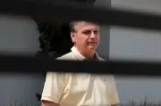 Defesa de Bolsonaro pede que STF não considere apreensão de arma como falta grave
