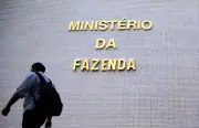Déficit primário de R$ 53,3 bi em maio; bloqueio sobe para R$ 23,7 bi