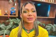 Drag queen baiana batizada como Roberto Romário celebra contraste com nome de artilheiros