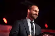 Eduardo Bolsonaro sugere usar Zelle como argumento contra tarifas dos EUA