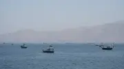 EUA abatem mísseis e drones iranianos no Golfo Árabe