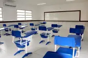 Evasão escolar no 1º ano do ensino médio cai para 2,2% em 2025, menor taxa histórica