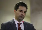 Ex-ministro de Bolsonaro propõe PEC com teto para dívida pública
