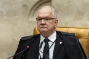 Fachin autoriza AGU a defender Moraes em ação movida por Rumble e Trump Media