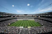 Fifa proíbe garrafas reutilizáveis na Copa 2026; médicos alertam para riscos de morte