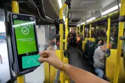Fim do dinheiro nos ônibus do Rio é adiado para 28 de junho; PIX já funciona