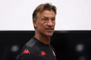 Hervé Renard tenta motivar Tunísia após goleada na estreia da Copa