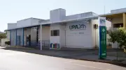 Homem esfaqueia cliente de bar e é atropelado ao fugir em Araguari