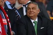 Hungria limita mandato de premiê a 8 anos e barra Orbán