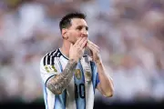 Imprensa da Argélia critica cartão não dado a Messi: 'escândalo retumbante'