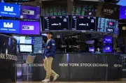 InfoMoney: bolsas fora dos EUA, dividendos e FIIs para 2º semestre