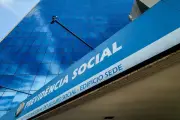 INSS autoriza remanejamento de servidores para reforçar avaliação do BPC