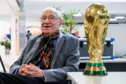 Jornalista argentino de 91 anos vai para sua 18ª Copa do Mundo