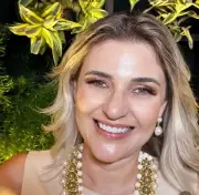 Jornalista Helga Oliveira morre aos 48 anos em Natal vítima de leucemia