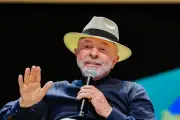Lula aprova nota contra tarifaço de Trump e busca negociação com EUA