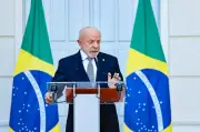 Lula diz que nunca teve problema com Forças Armadas e defende prioridade na defesa