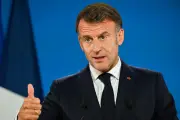 Macron critica centros de retorno para migrantes fora da UE