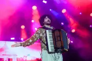 Mestrinho celebra carreira e emociona público no Forró Caju 2026 em Aracaju