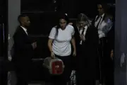 Monique Medeiros chora ao negar alertas da babá sobre agressões a Henry Borel