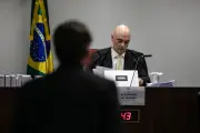 Moraes tem reserva sobre prazo de prisão domiciliar de Bolsonaro