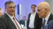 Moraes vota para manter multa de R$ 452 mil contra Roberto Jefferson