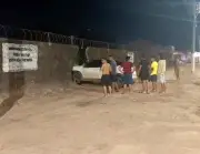 Motorista fica presa em carro após bater em muro em Santarém