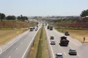 Motorista morre ao bater em pórtico na Rodovia Santos Dumont em Indaiatuba