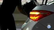Motoristas clandestinos seguem atuando no Aeroporto de Guarulhos um mês após operação