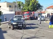 Motoristas presos em veículos após queda de fiação em Campinas