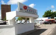 Mulher de 42 anos morre de aneurisma após ser deixada em hospital