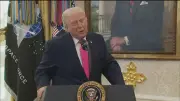 Novos ataques no Oriente Médio apesar de cessar-fogo; Trump cita negociações