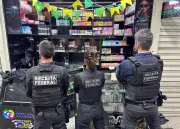 Operação apreende 13 mil cigarros eletrônicos e 450 celulares no centro de SP