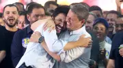 Operação contra ONG ligada a produtora de filme sobre Bolsonaro irrita prefeitura de SP