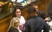 Perito descarta queda acidental em morte de Henry Borel e Monique deixa plenário