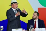 Pesquisa: 71% dos beneficiados pelo Desenrola veem melhora na renda