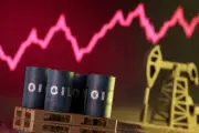 Petróleo reduz ganhos após alta de 5% com cessar-fogo Irã-Israel