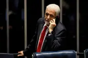 PF: mensagens mostram relação próxima entre Jaques Wagner e ex-sócio de Vorcaro