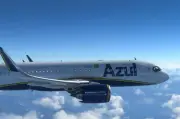 Piloto da Azul passa mal e copiloto pousa avião em Campinas