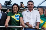 Plano de Flávio para reconciliação com Michelle inclui evento conjunto