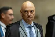 Pressão sobre Moraes para levar anistia a partidos ao plenário físico