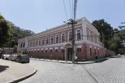 Príncipe é barrado no Palácio do Grão-Pará, avaliado em R$ 70 milhões