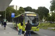 Projeto quer Pix e cartão por aproximação nos ônibus de Niterói