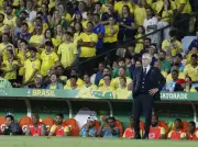Seleção brasileira: Ancelotti pondera dúvidas físicas e táticas para estreia na Copa
